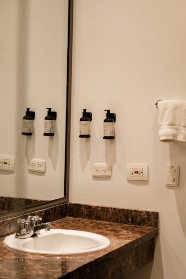 Habitación junior suite best wertern plus Medellin 8