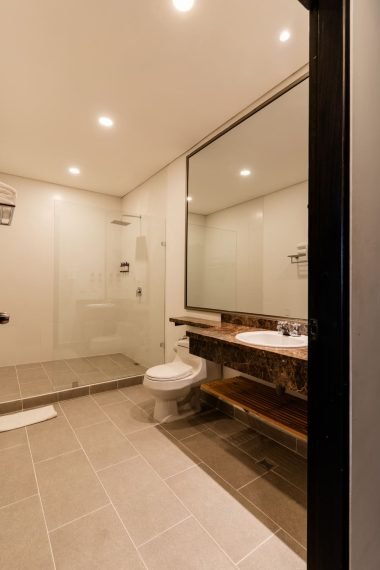 Habitación junior suite best wertern plus Medellin 9